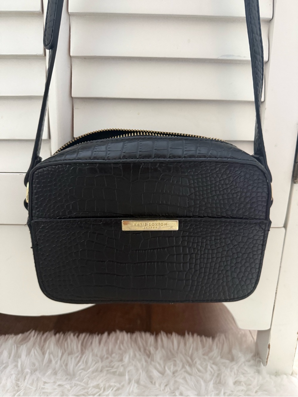 Black Croc-Embossed Crossbody Bag with Gold Accent